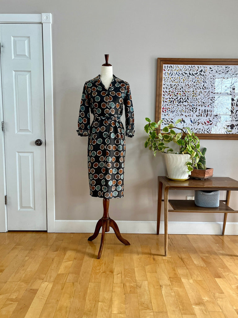 cotton wiggle dress 1980s B&W Cotton Polka Dot Wiggle Dress 3 Women